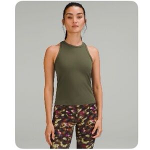 lululemon Align™ Waist-Length Racerback Tank Top
Carob Brown
Size 4